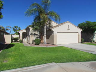 8190 Pontiac Dr, Peoria, AZ 85382-4445