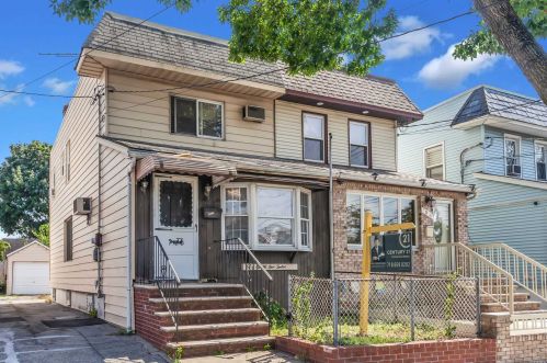 95-12 Linden Blvd, Jamaica, NY 11417-1023