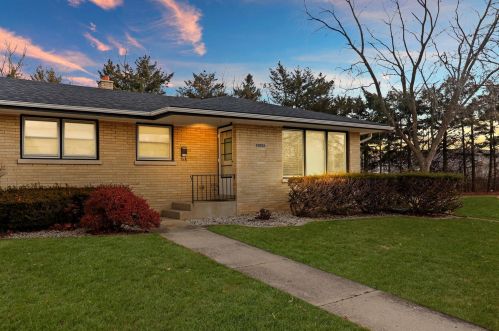 2127 16th Ave, Kenosha, WI 53140-1817