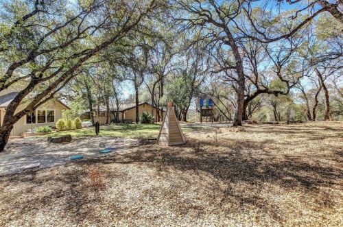 17790 Hitch Ct, Lake Wildwood CA  95946-9648 exterior