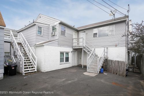 250 Hancock Ave, Pelican Island, NJ 08751-2043