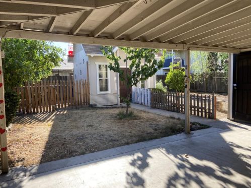 433 1 Ave, Valley Home CA 95361-3053 exterior