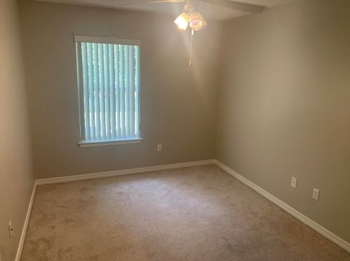 13 5th Ave, Shalimar FL  32579-1703 exterior