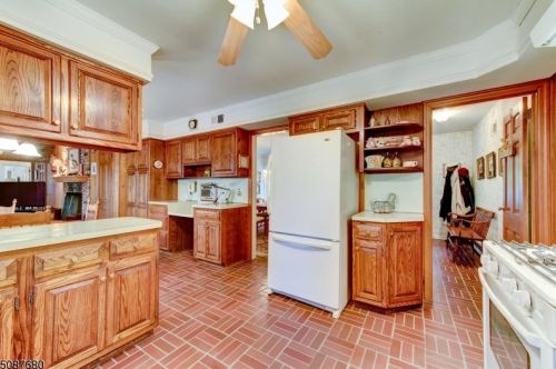 11 House Wren, Hackettstown NJ  07840-2815 exterior