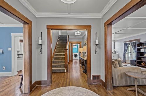 169 Irwin Ave, Pittsburgh, PA 15202-1939