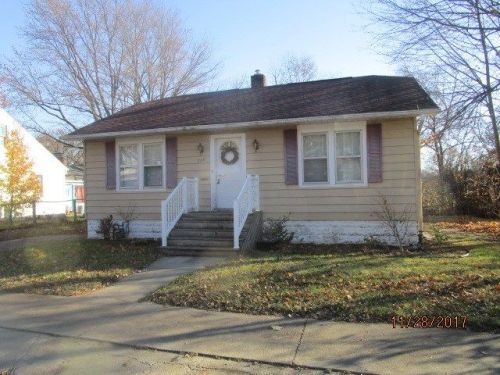 708 James St, Elkhart, IN 46516-4526
