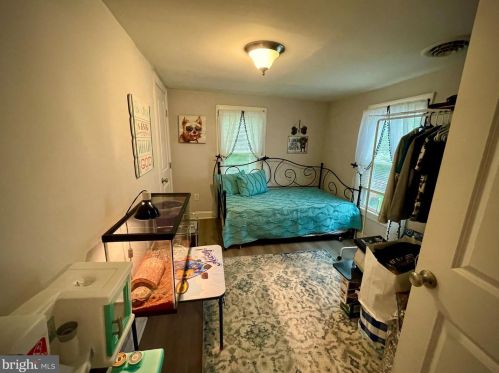 127 Dorman St, Harrington DE  19952-1048 exterior