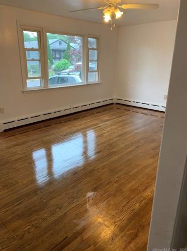 135 Voight Ave, Bridgeport CT  06606-1539 exterior