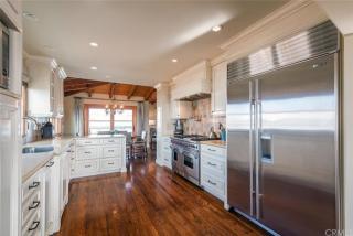 406 28th St, Manhattan Beach CA  90266-2164 exterior