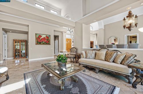 5487 Blackhawk Dr, Danville, CA 94506-6010