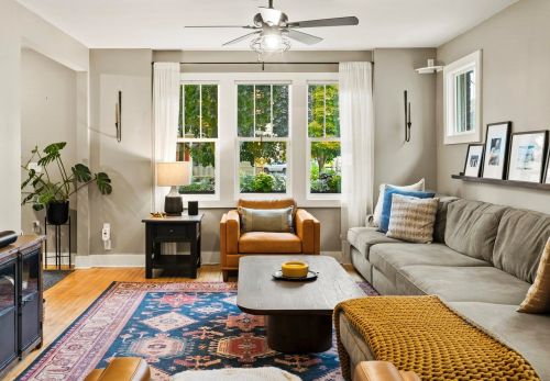 1735 Warren Ave, Milwaukee WI  53202-1616 exterior