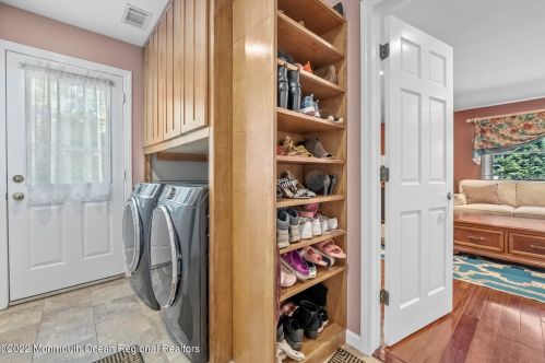 99 Leonard Ave, Leonardo NJ  07737-1538 exterior