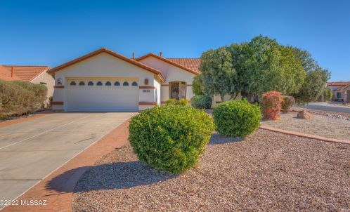 2323 Bonita Canyon Dr, Green Valley, AZ 85614-5553
