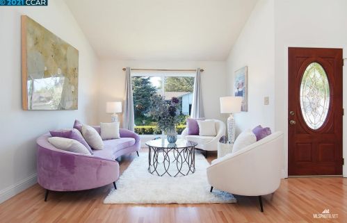 4612 Deercreek Ln, Concord, CA 94521-4344