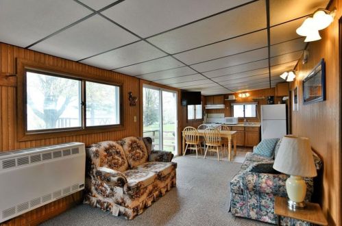 15578 Main St, Birchwood, WI 54817-3038