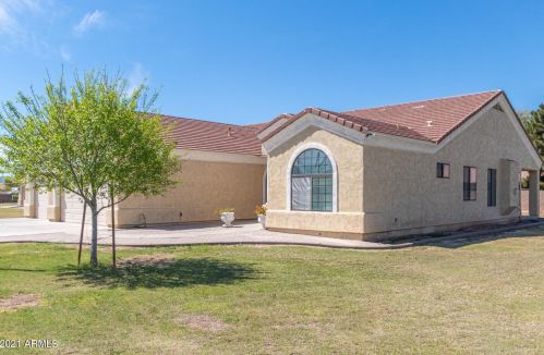 2418 104th Ln, Avondale, AZ 85392-4690