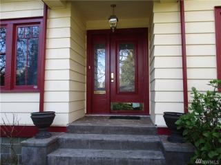 2613 Capitol Way, Olympia WA  98501-3366 exterior