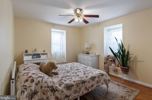 370 Ramsey Rd, Yardley PA 19067-4639 exterior