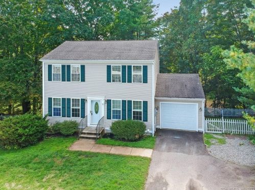 10 Alice Ct, Norwich, CT 06360-4918