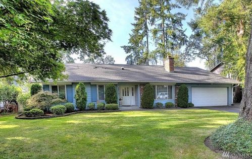 7410 Onyx Dr, Lakewood, WA 98498-6437