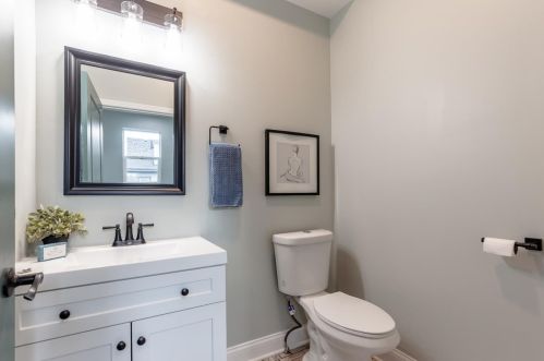 4232 Franklin Ave, Cincinnati OH  45212-3016 exterior