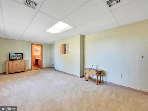 224 Maple St, Ephrata PA  17522-2513 exterior