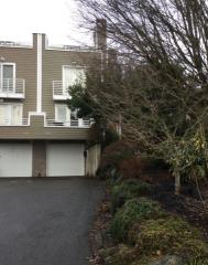 3423 8th Ave, Seattle WA  98119-1400 exterior