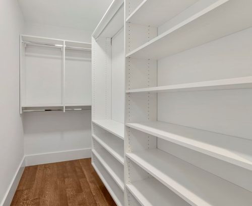 23 Evergreen Rd, Natick MA 01760-1631 exterior