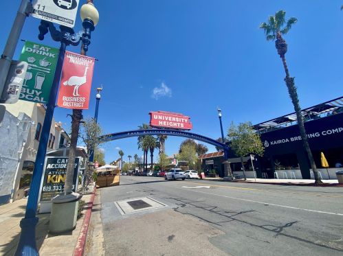 1522 Meade Ave, San Diego CA 92116-4626 exterior