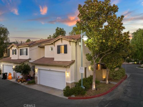 27102 Teton Trl, Santa Clarita, CA 91354-2654