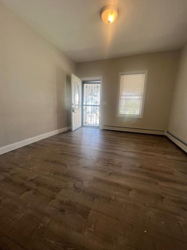 118 Ohio Ave, Providence RI  02905-4304 exterior