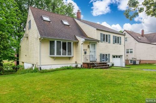 627 Bryant Ave, Teaneck, NJ 07666-6501