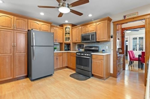 15 Merrill Ave, Lynn MA  01902-1917 exterior