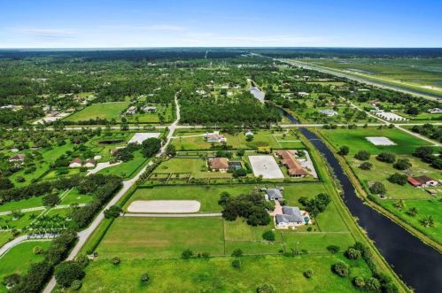 17652 Shetland Ln, Town Of Loxahatchee Groves FL  33470-3948 exterior