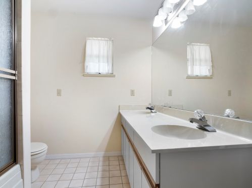 859 4 Ln, Vero Beach FL 32962-1656 exterior