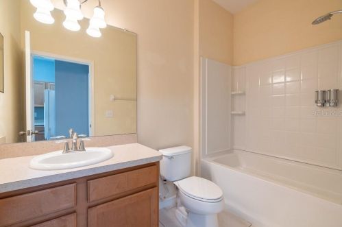 4219 Winding Vine Dr, Lakeland FL  33812-2205 exterior