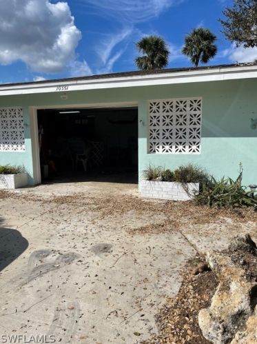 10351 River Dr, Bonita Springs, FL 34135-4928