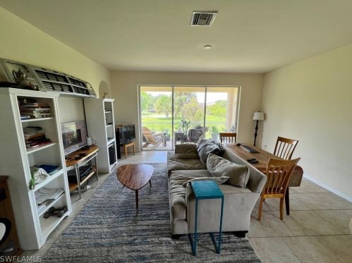 762 Courtland Ave, Lehigh Acres, FL 33974-9782