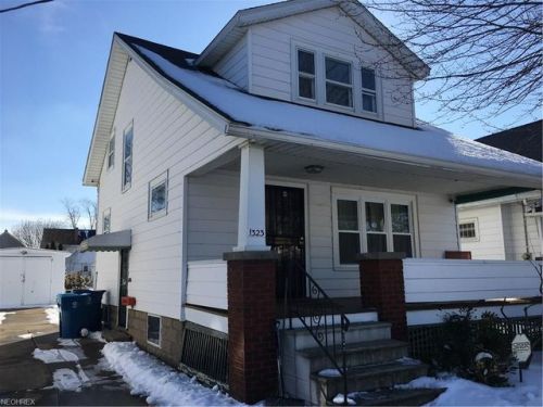 1323 11th St, Lorain, OH 44052-1324