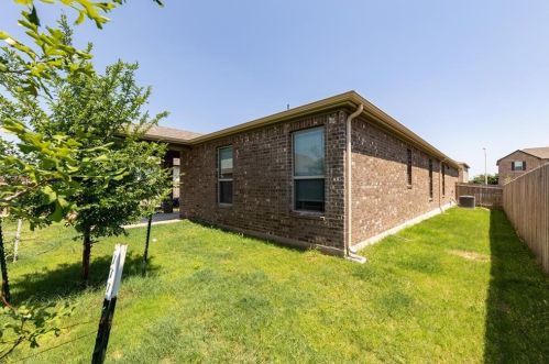 417 Thunder Valley Trl, Georgetown TX  78626 exterior