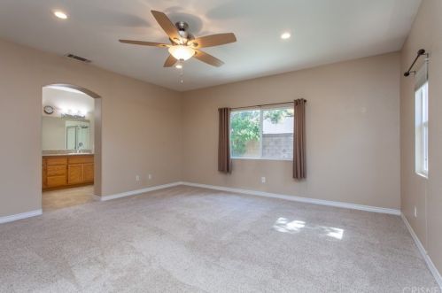 2028 Kalliope Ave, Lancaster CA 93536-4624 exterior