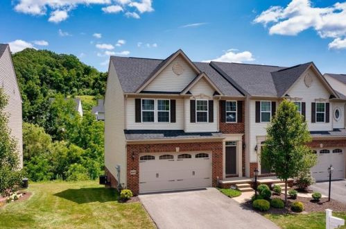 8043 Hinsdale Ln, Mc Donald, PA 15057