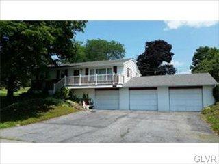 3722 Daubert Rd, Northampton, PA 18067-9656