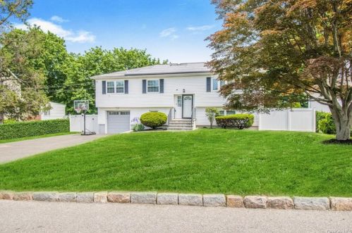 84 Stone Ave, White Plains, NY 10603-2124