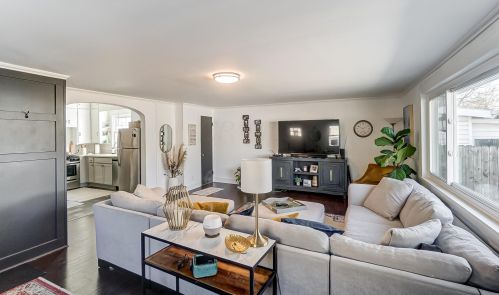 179 High St, London OH  43140-1315 exterior