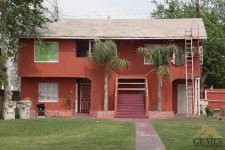 728 Knotts St, Bakersfield, CA 93305-3048