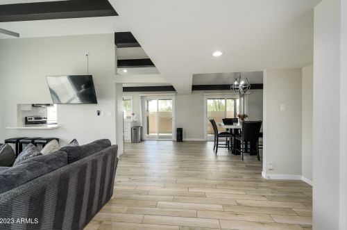 7701 Cypress St, Scottsdale AZ 85257-2855 exterior