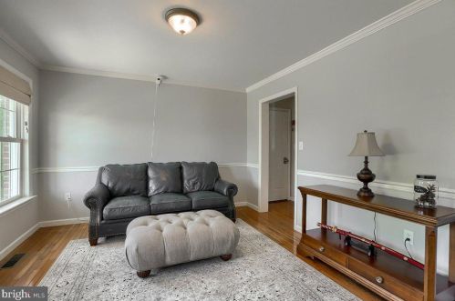 2112 Northview Ln, Harrisburg PA 17110-3911 exterior