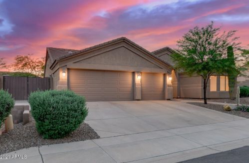 1262 Dillon, Mesa, AZ 85207-2625
