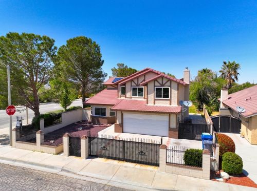 3365 Avenue, Lancaster, CA